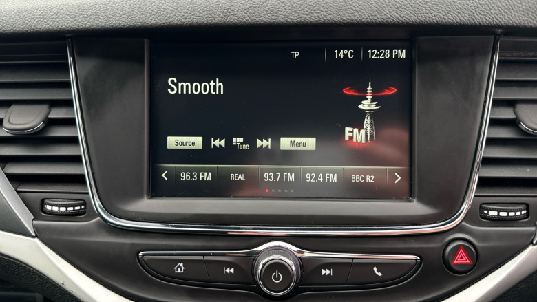 Vauxhall Astra 1.0T ecoTEC Design 5dr Petrol Hatchback